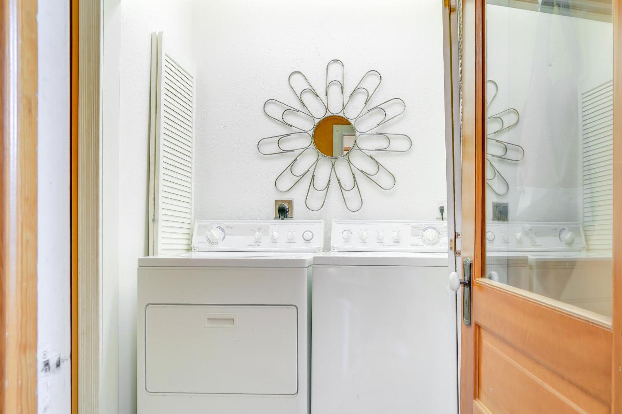 Eau Claire Retreat Close To Chippewa Riverfront! מראה חיצוני תמונה